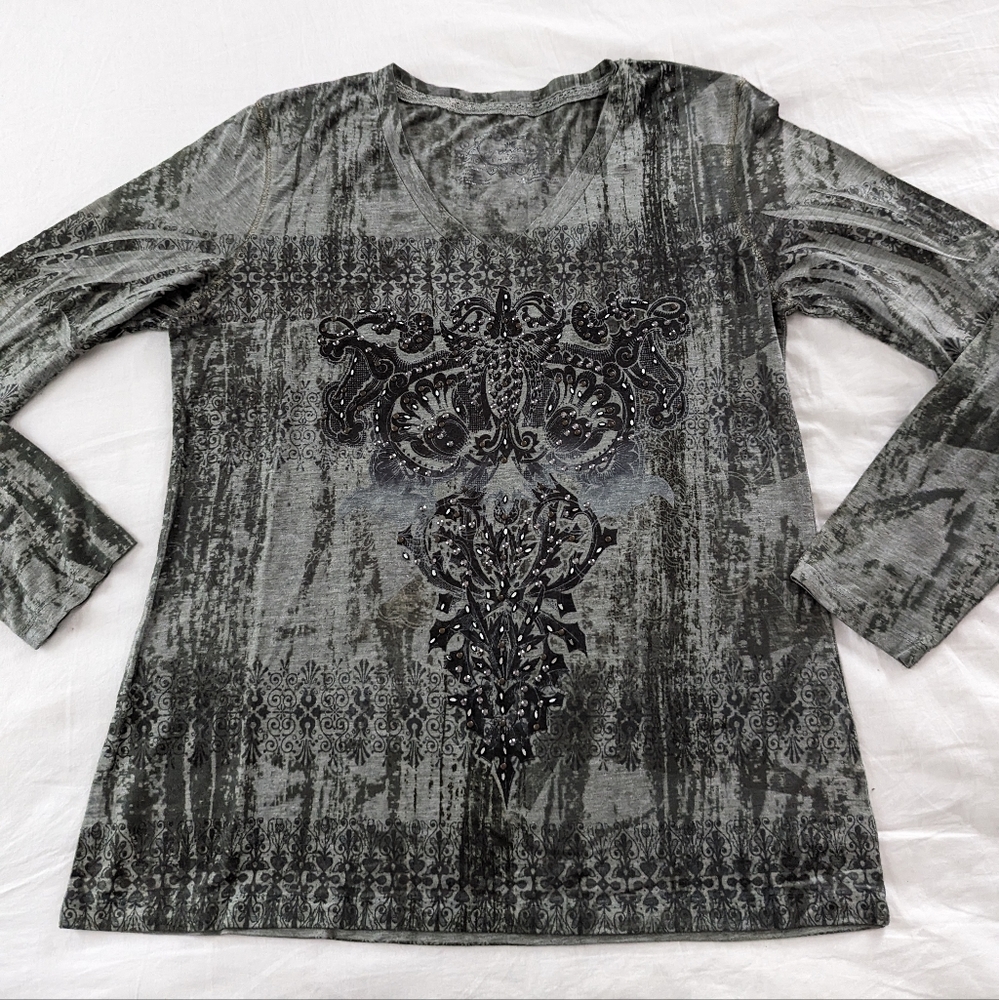 Green Source Long Sleeve Top